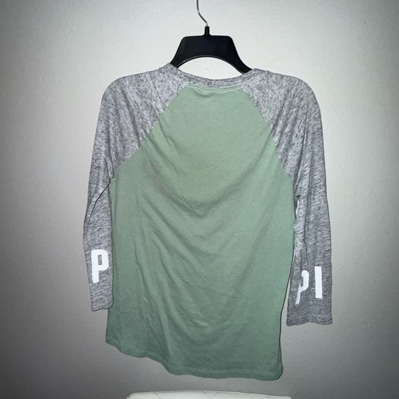 VS PINK Tee - Picture 3 of 6